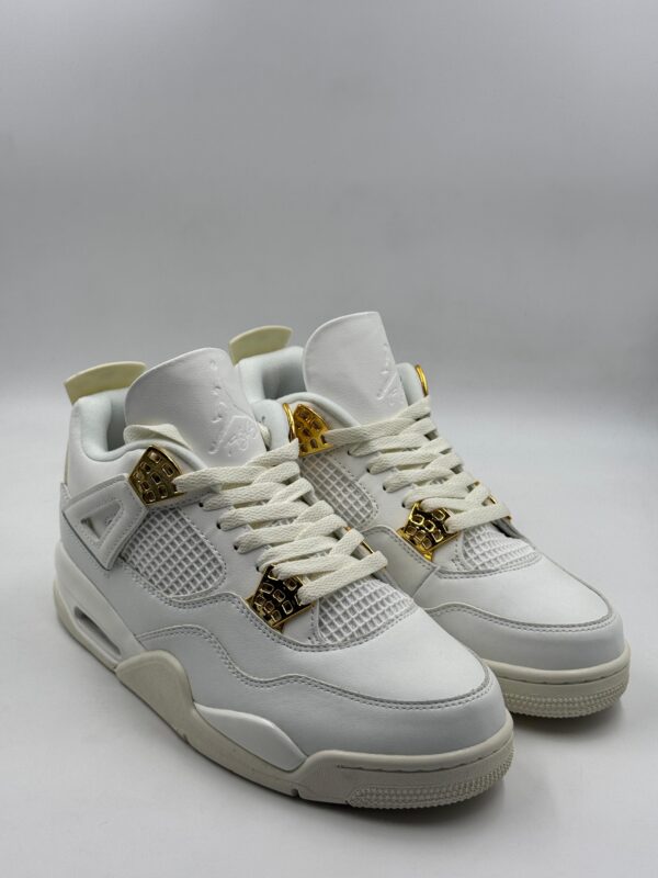 Air Jordan 4 Retro Metallic Gold - Image 3