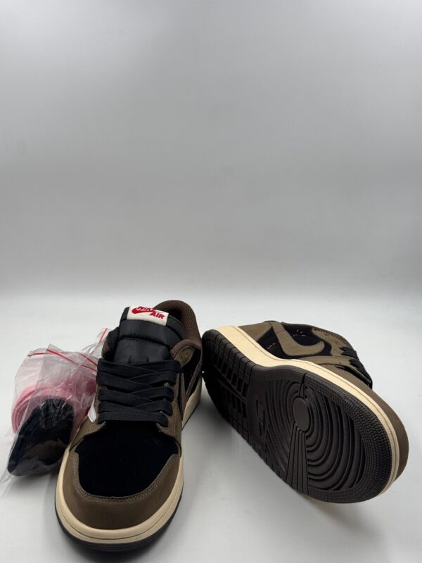 Nike Air Jordan 1 Low ‘Mocha’ - Image 3