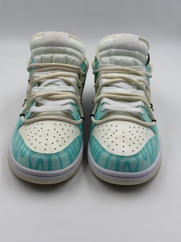 Nike SB Dunk Low ‘Beige Mint Coconut Tree’ - Image 2