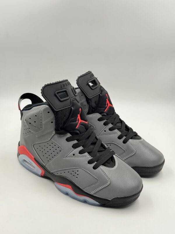 AIR JORDAN 6 RETRO REFLECTIVE - Image 4