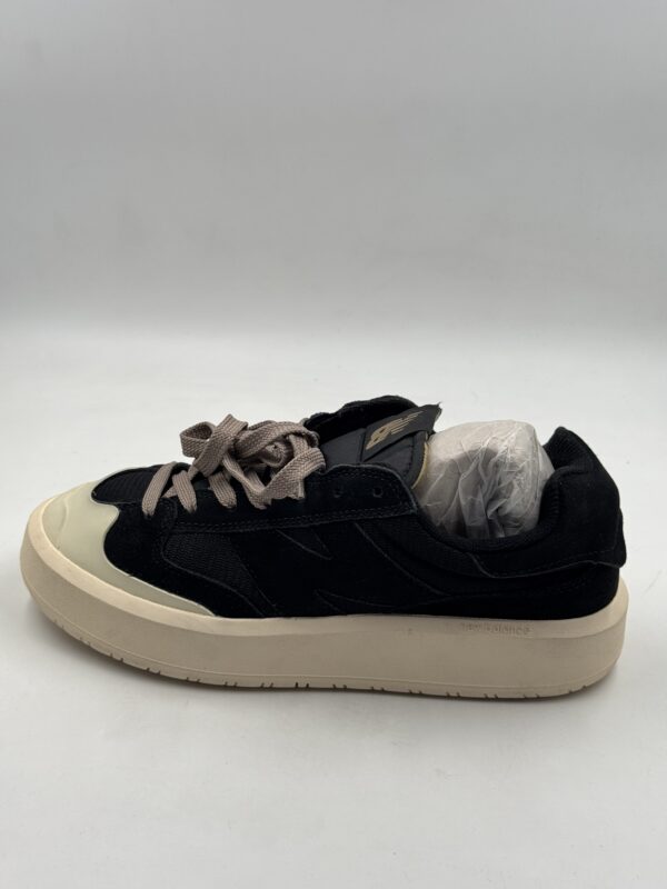 NEW BALANCE CT302