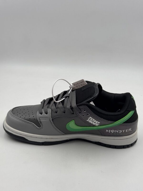 Nike SB Dunk Low ‘Monster’