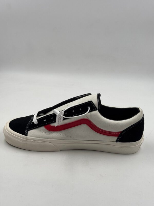 VANS WHITE BALCK RED