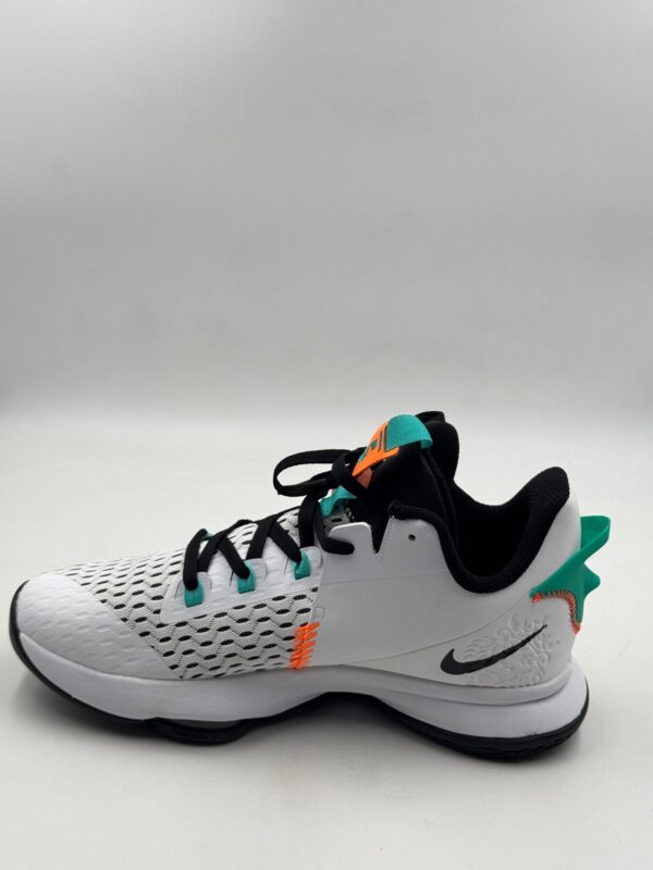 Nike LeBron Witness 5 White Clear Jade